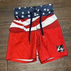 Quiksilver Swim Trunks Boys Sz 2